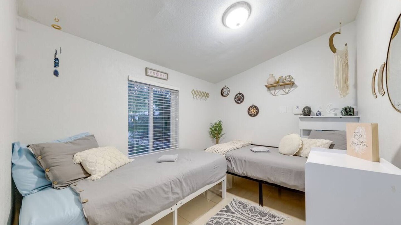 Photo of Bedroom in Central Fort Lauderdale