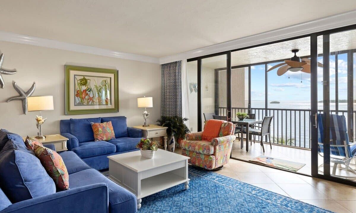 Photo of Livingroom in Punta Rassa