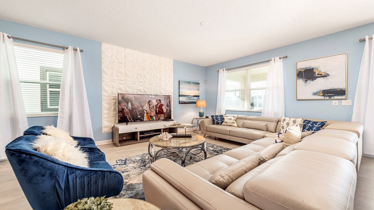 Photo of Livingroom in Four Corners
