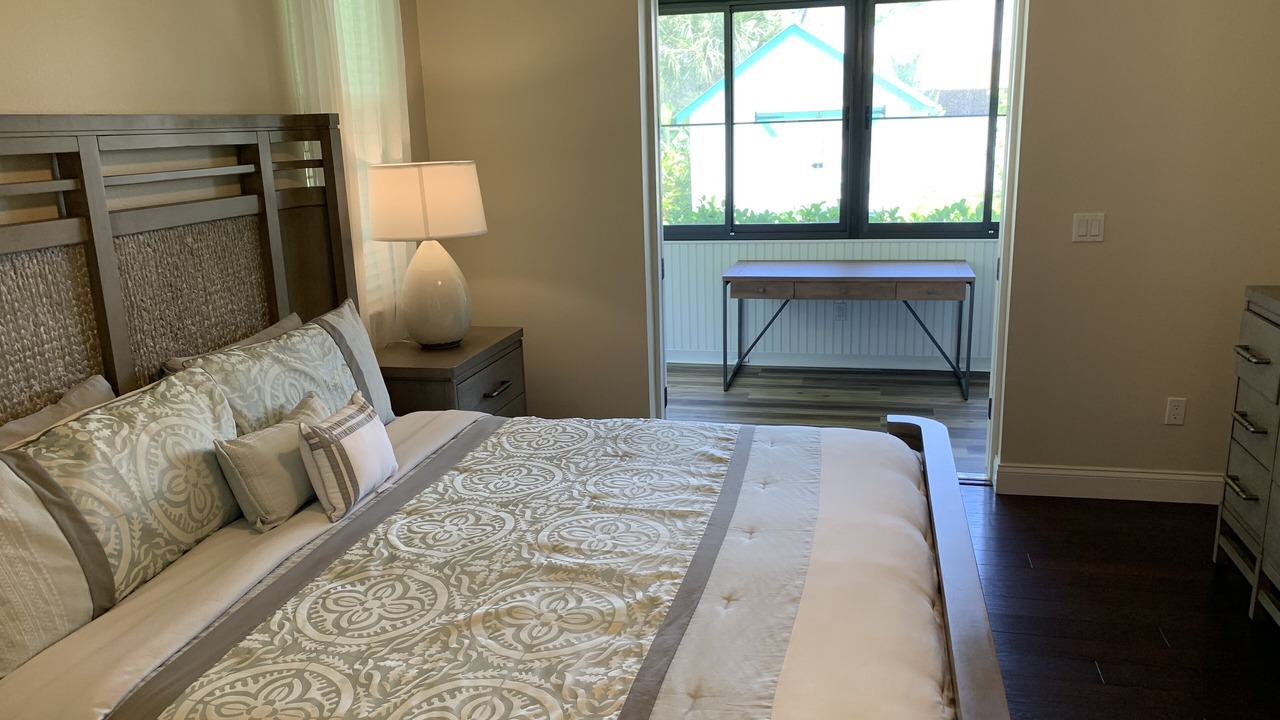 Photo of Bedroom in Edgewater