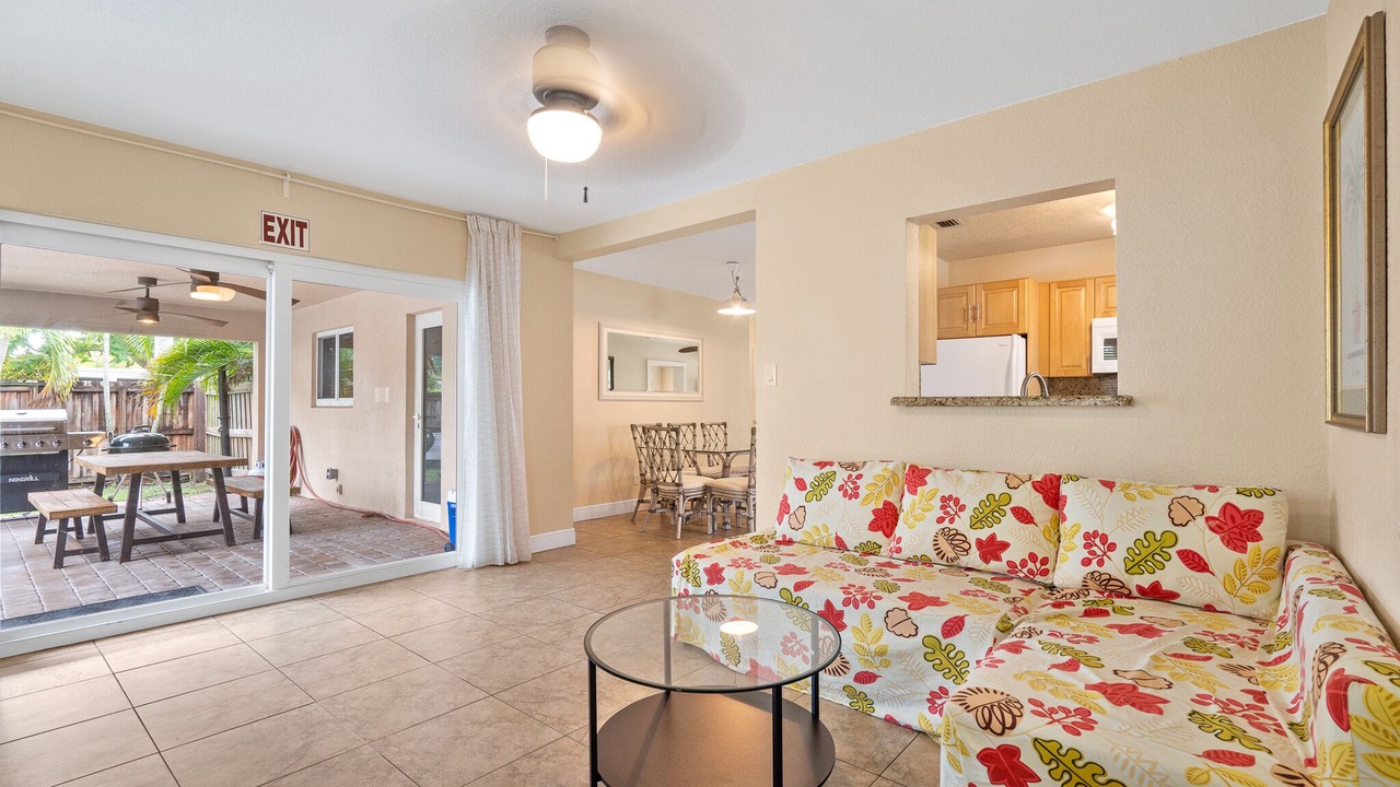 Photo of Livingroom in Dania Beach