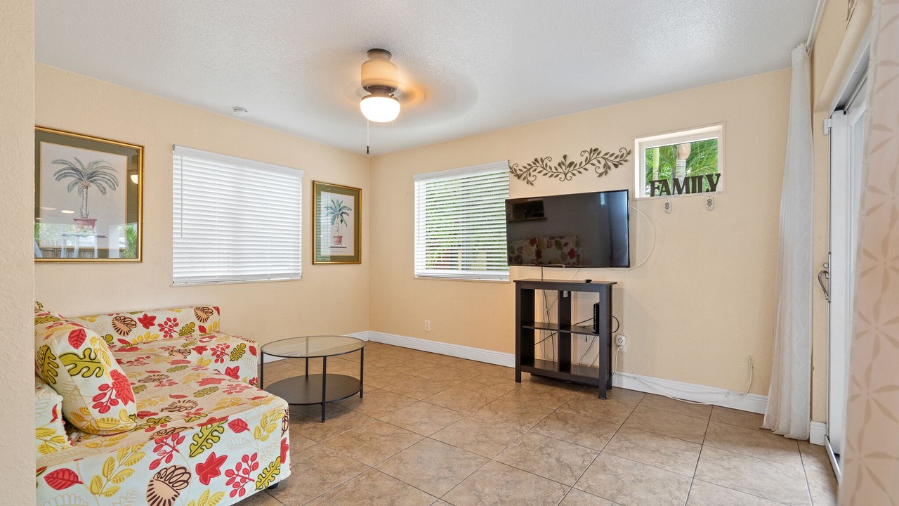 Photo of Livingroom in Dania Beach