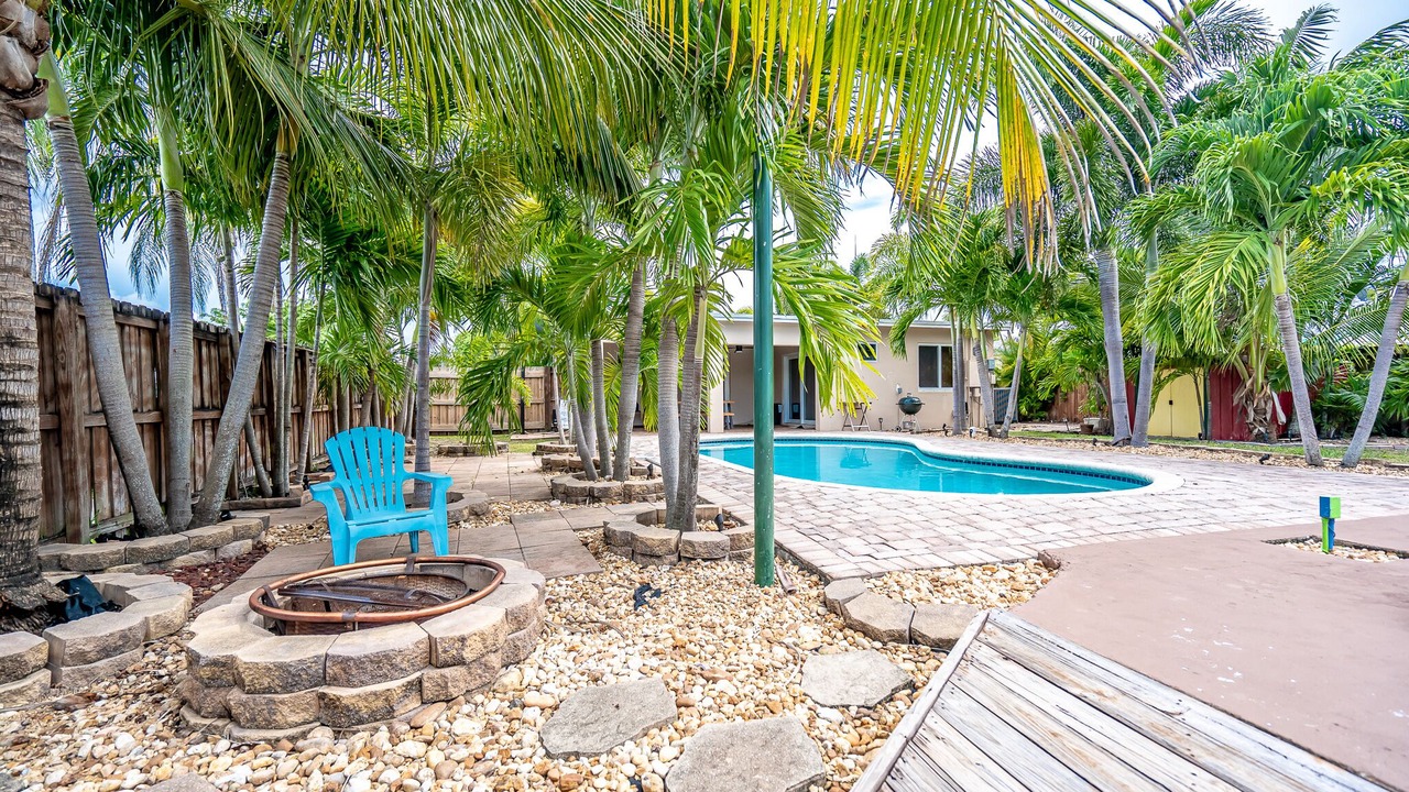 Photo of Outdoor in Dania Beach
