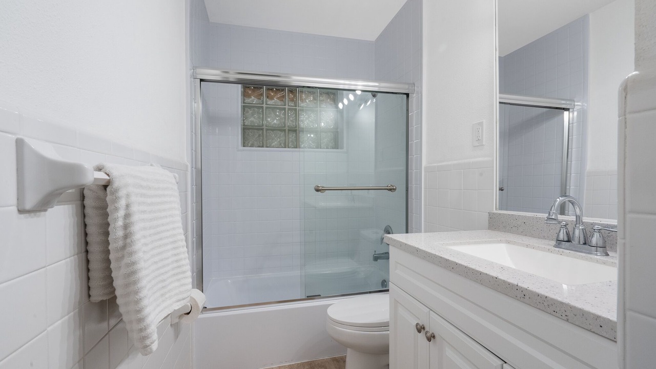 Photo of Bathroom in Dania Beach