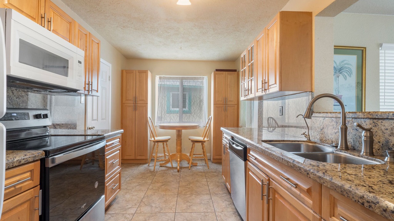 Photo of Kitchen in Dania Beach