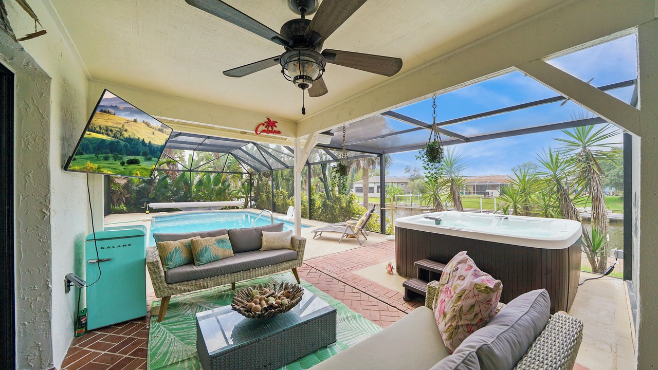 Photo of Livingroom in Palm Harbor