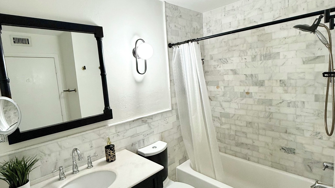 Photo of Bathroom in Fountain Lakes