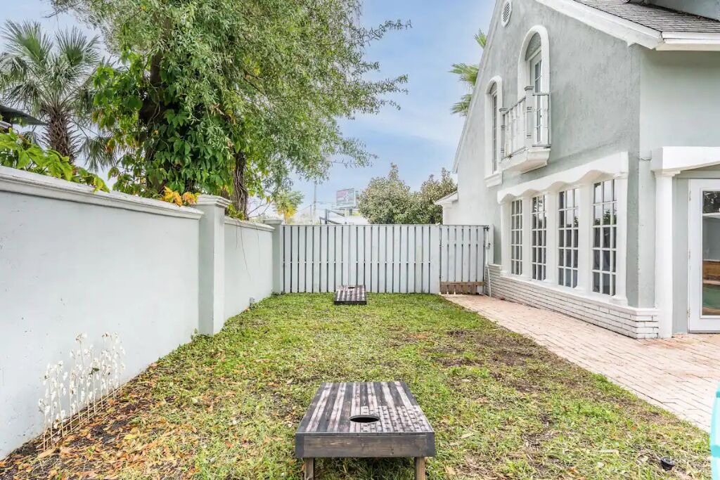 Photo of Patio Balcony in Fairview Shores