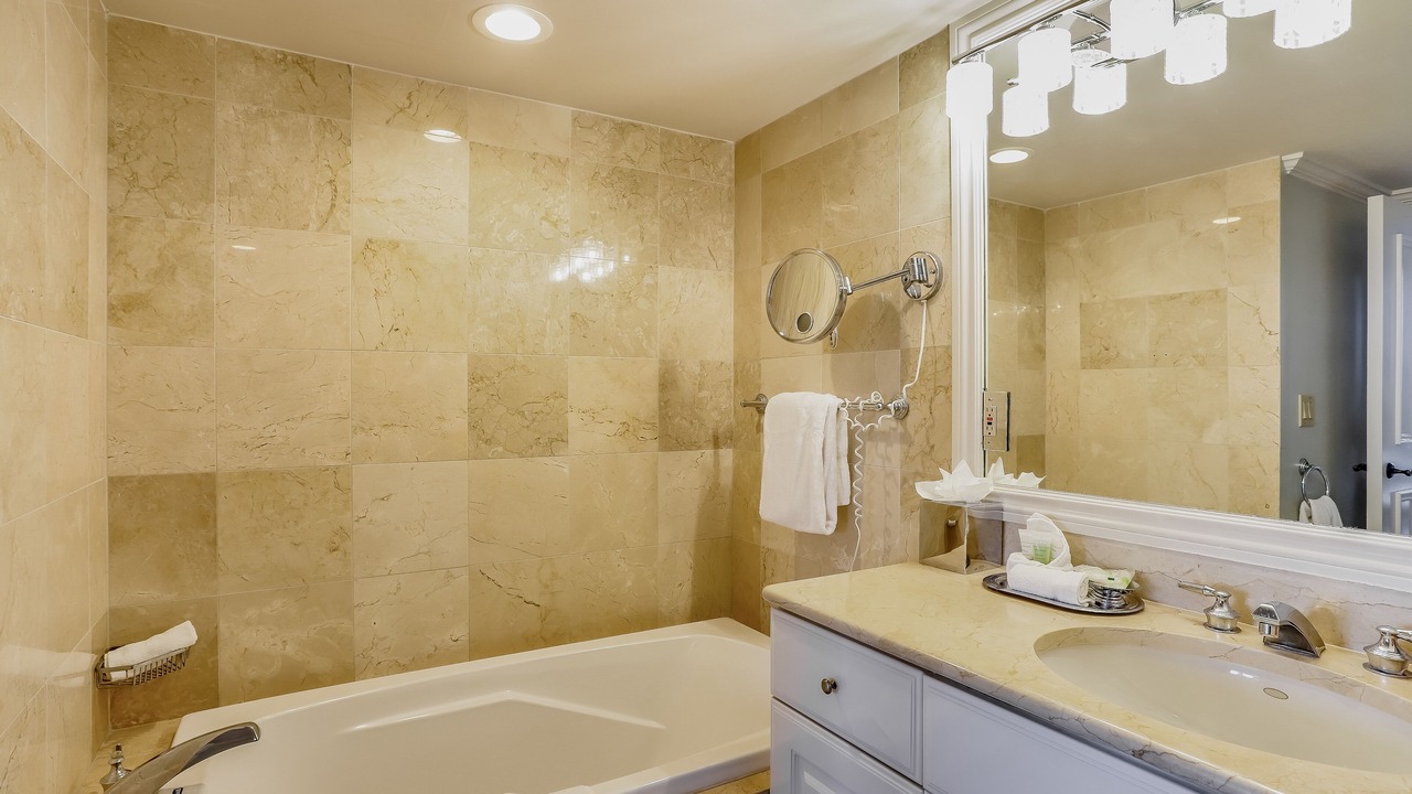 Photo of Bathroom in Marco Island