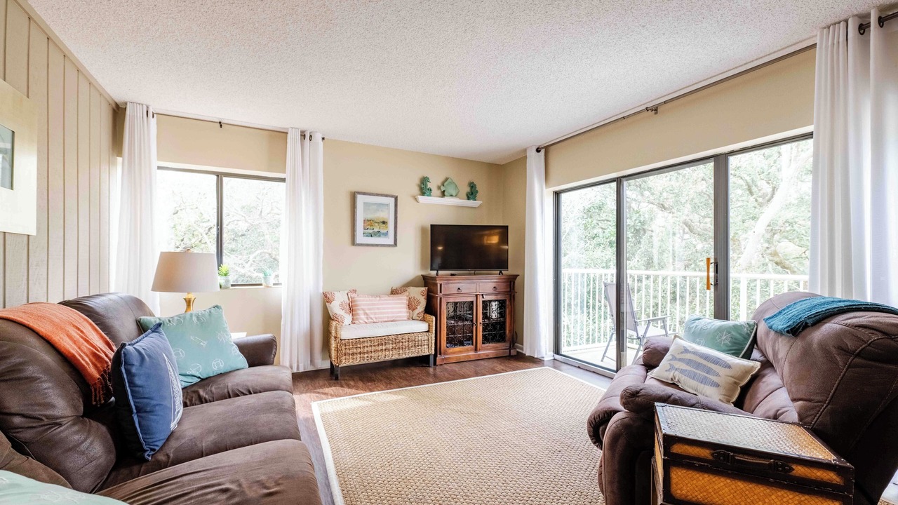 Photo of Livingroom in Fernandina Beach