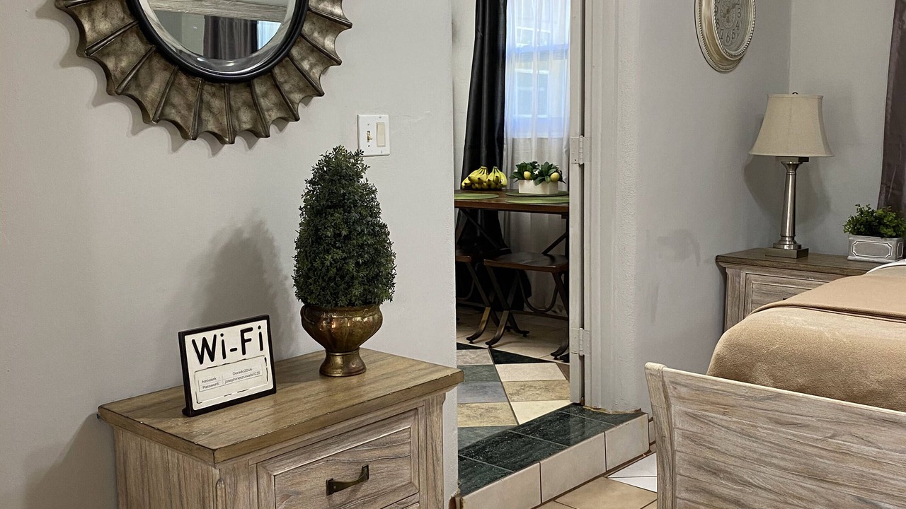 Photo of Bedroom in Warm Mineral Springs