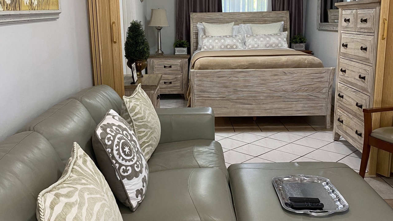 Photo of Bedroom in Warm Mineral Springs