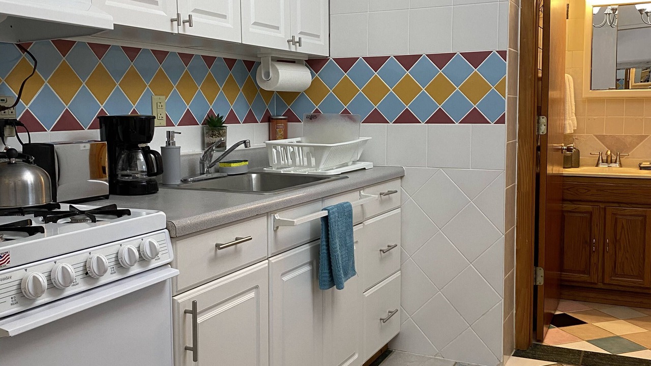 Photo of Kitchen in Warm Mineral Springs