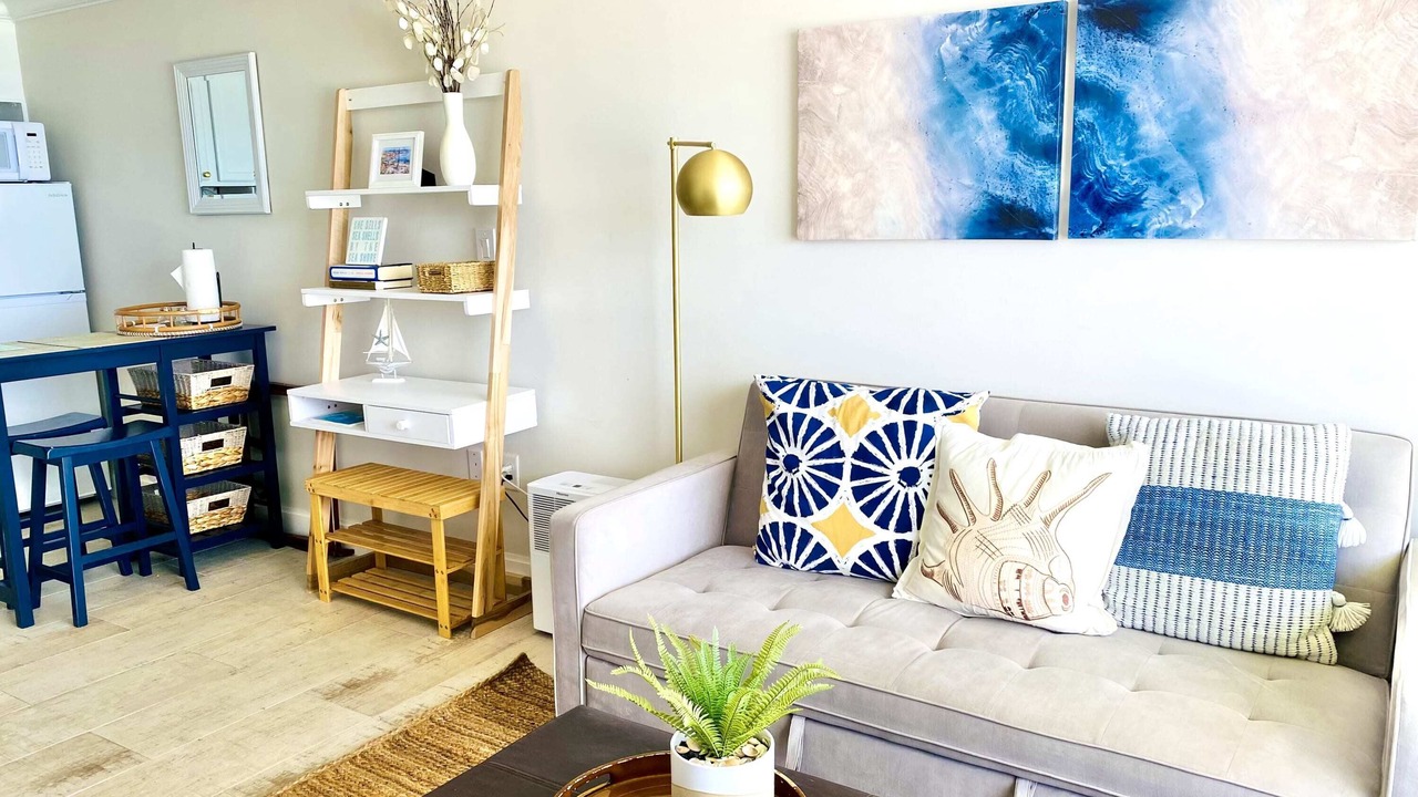 Photo of Livingroom in Ormond Beach