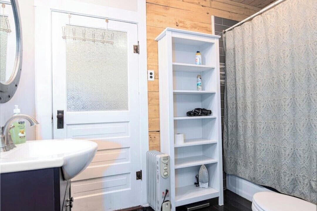 Photo of Bathroom in Plant City