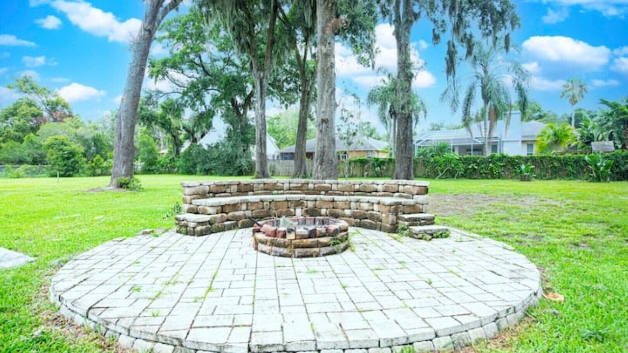 Photo of Outdoor in Plant City