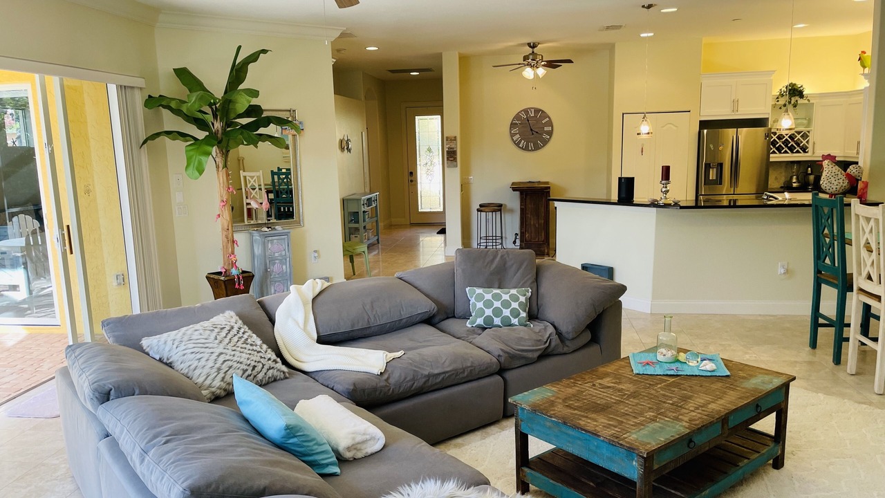 Photo of Livingroom in Estero