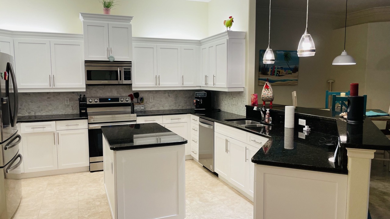 Photo of Kitchen in Estero
