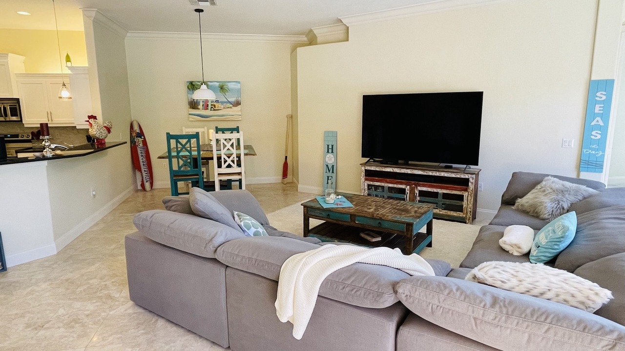 Photo of Livingroom in Estero