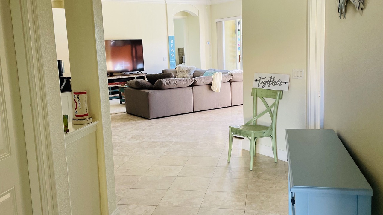 Photo of Livingroom in Estero