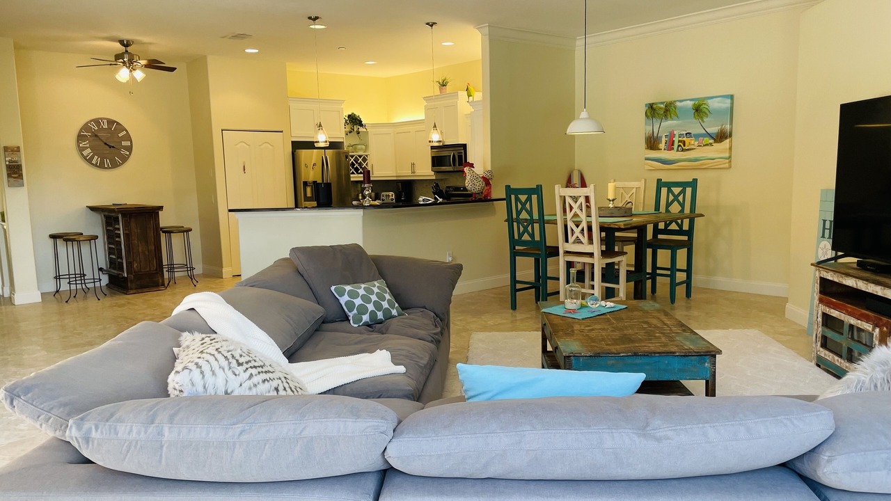Photo of Livingroom in Estero