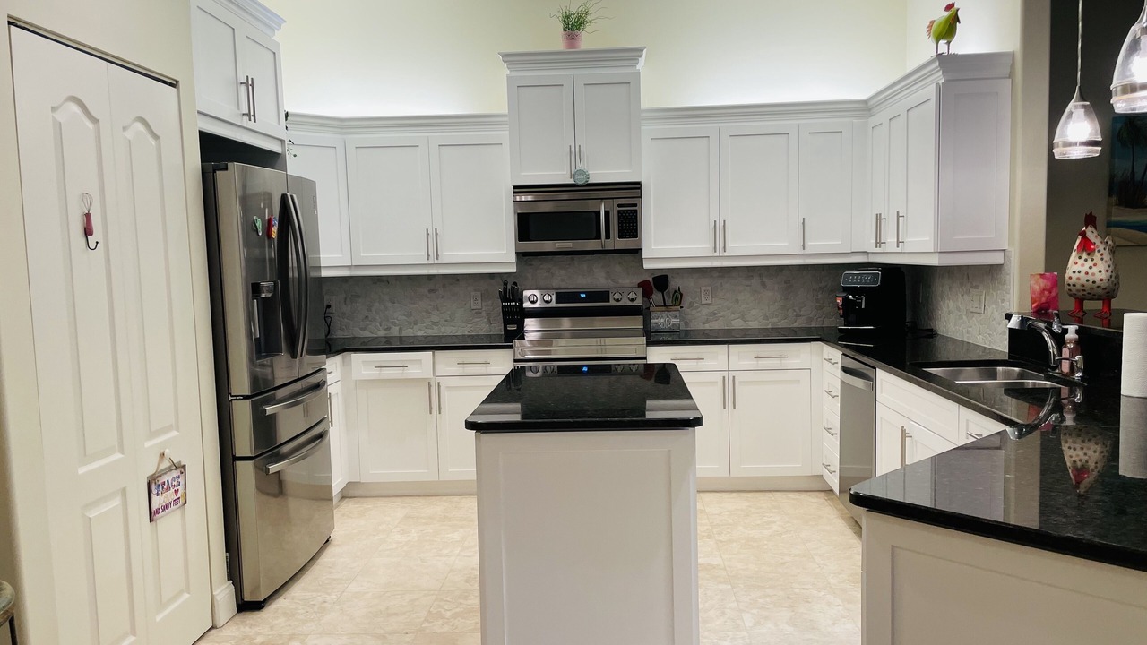 Photo of Kitchen in Estero