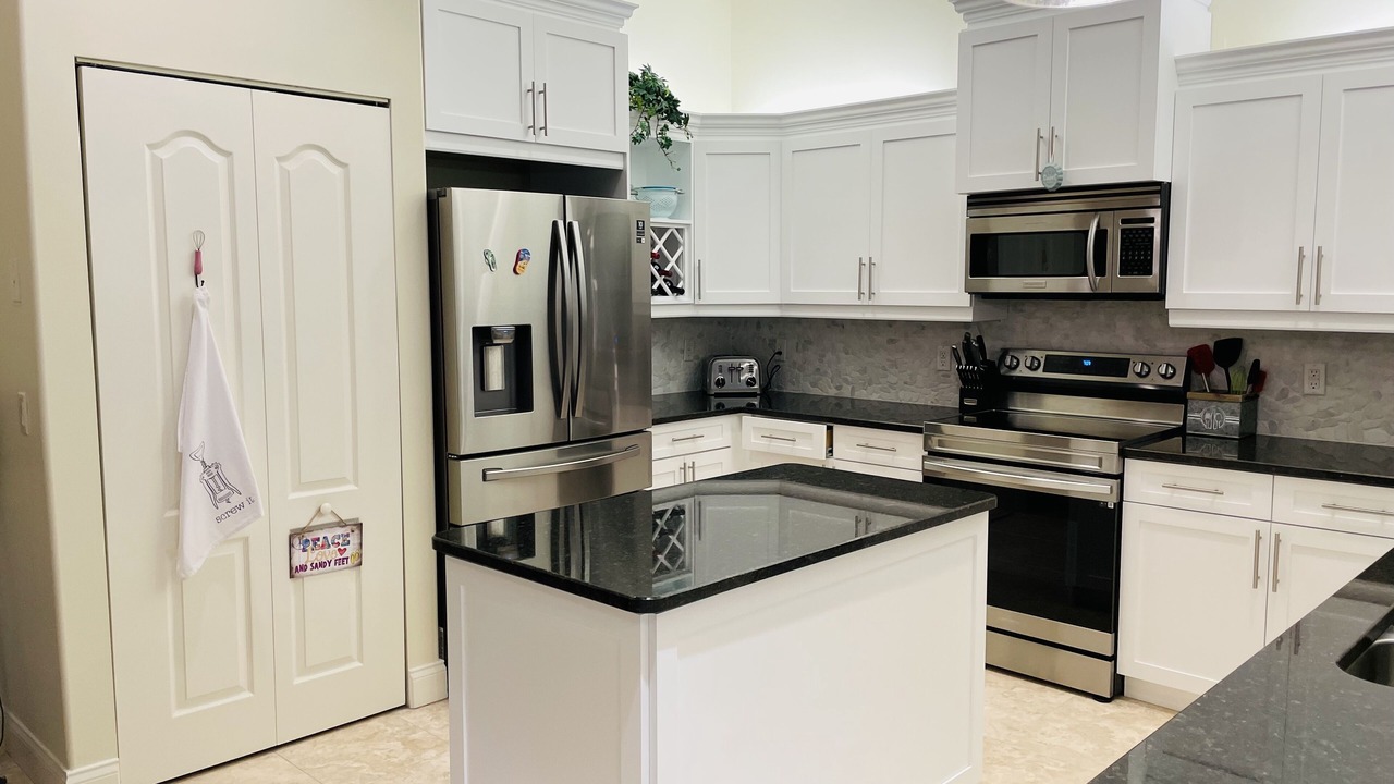 Photo of Kitchen in Estero