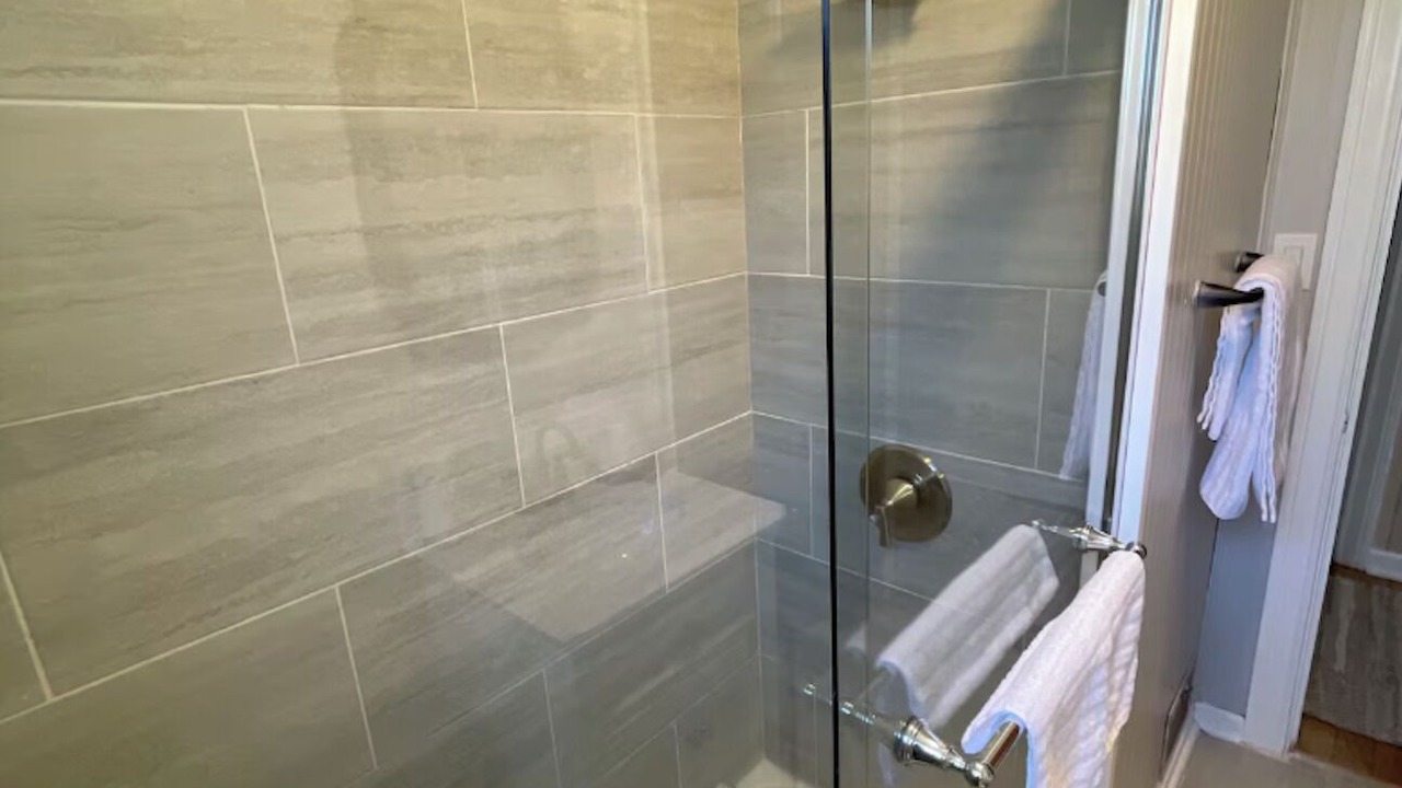Photo of Bathroom in Cliftondale