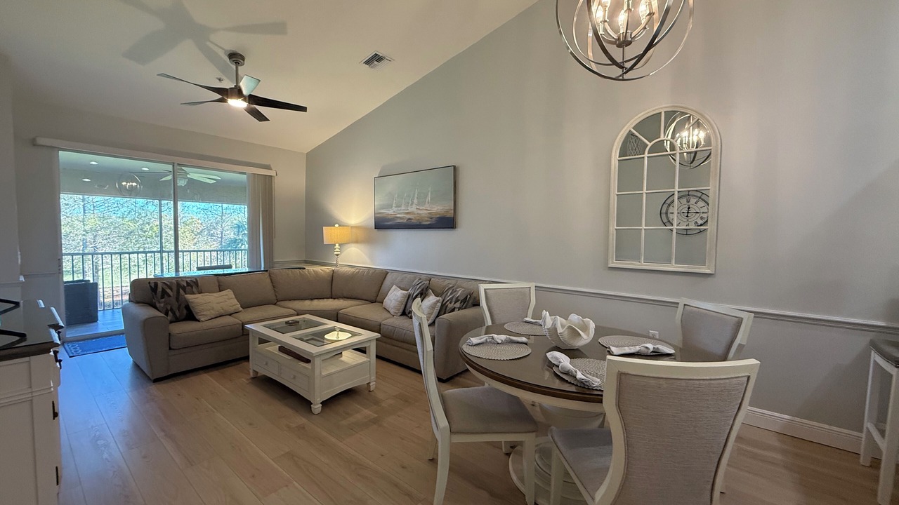 Photo of Livingroom in Stoneybrook