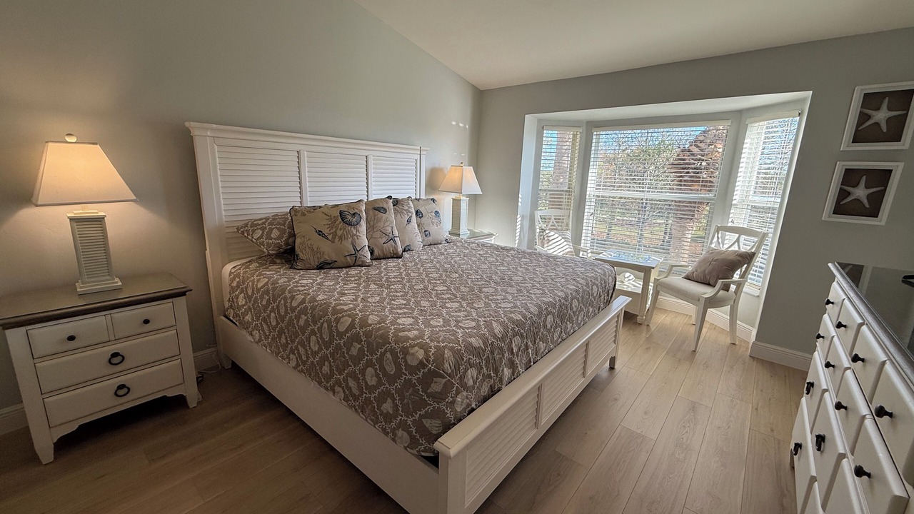 Photo of Bedroom in Stoneybrook