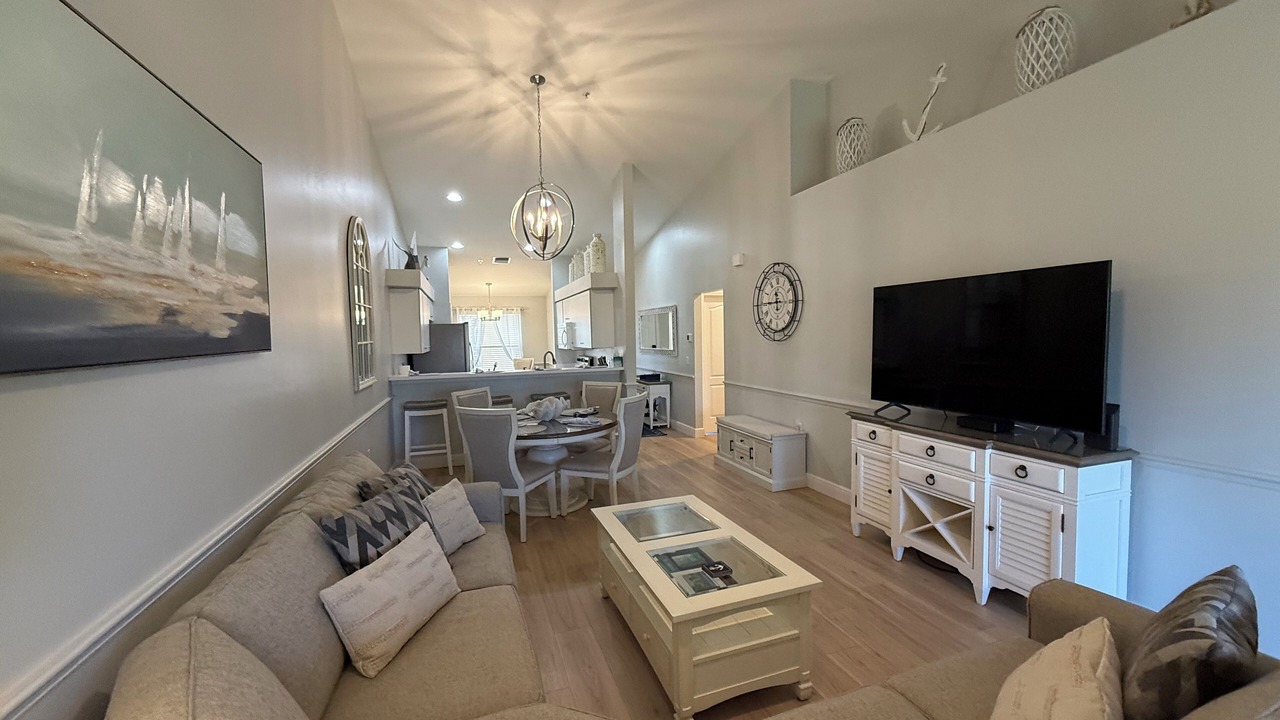 Photo of Livingroom in Stoneybrook