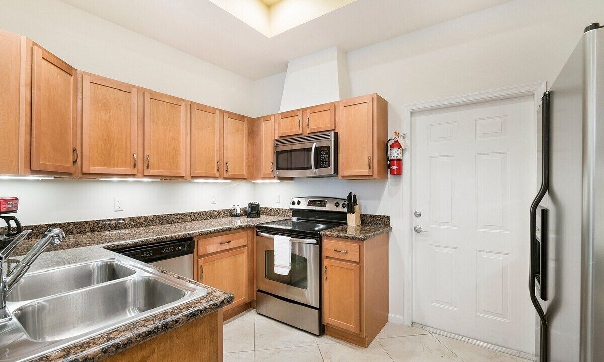 Photo of Kitchen in Sailboat Bend