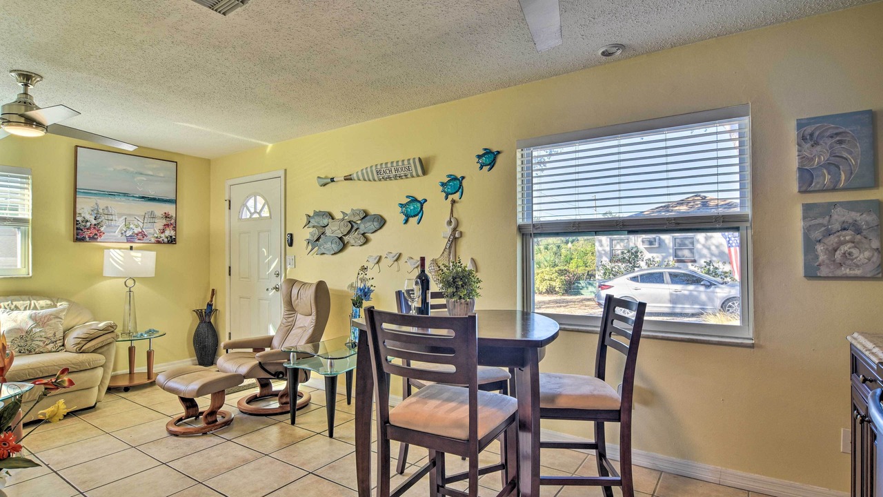 Photo of Livingroom in Downtown Dunedin