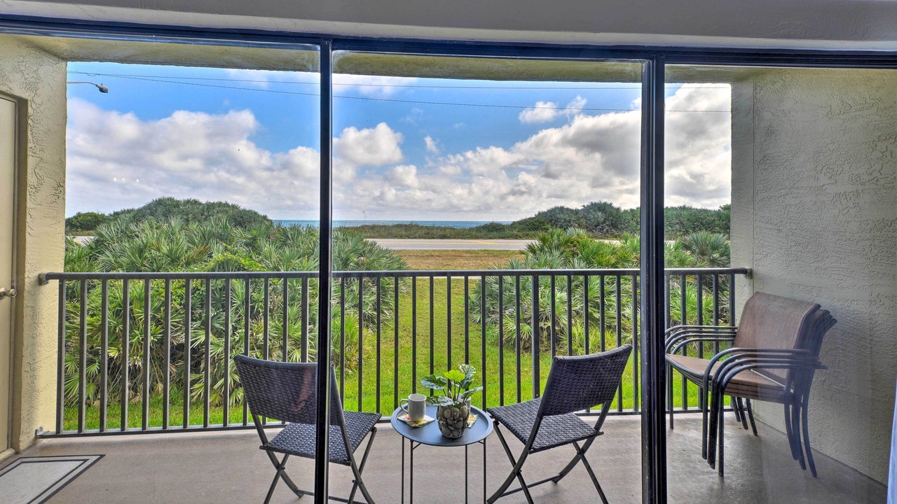Photo of Patio Balcony in Ormond-by-the-Sea