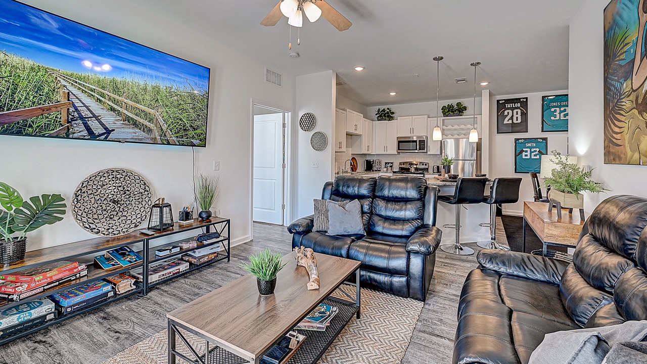 Photo of Livingroom in Jacksonville