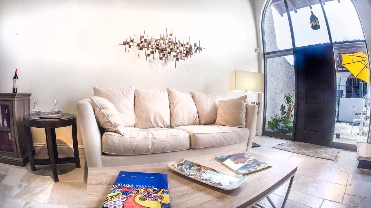 Photo of Livingroom in Miami Shores