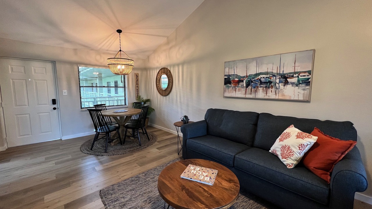 Photo of Livingroom in Bonita Bay