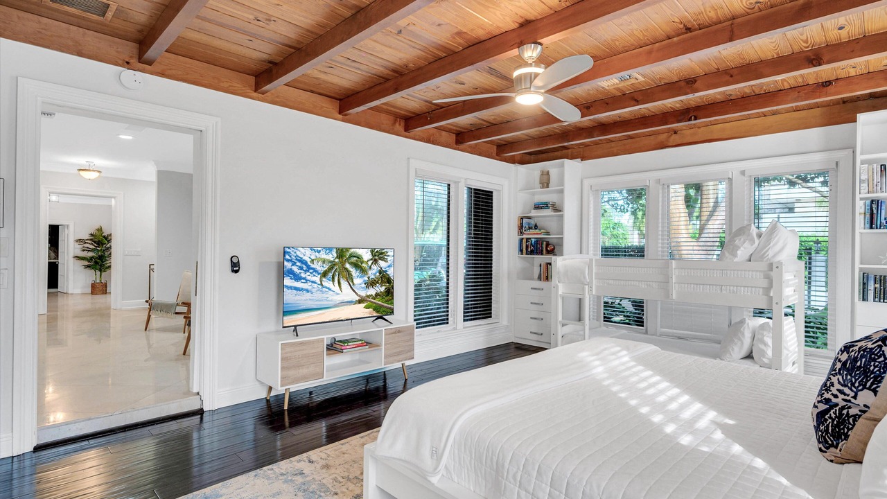 Photo of Bathroom in Harbor Beach
