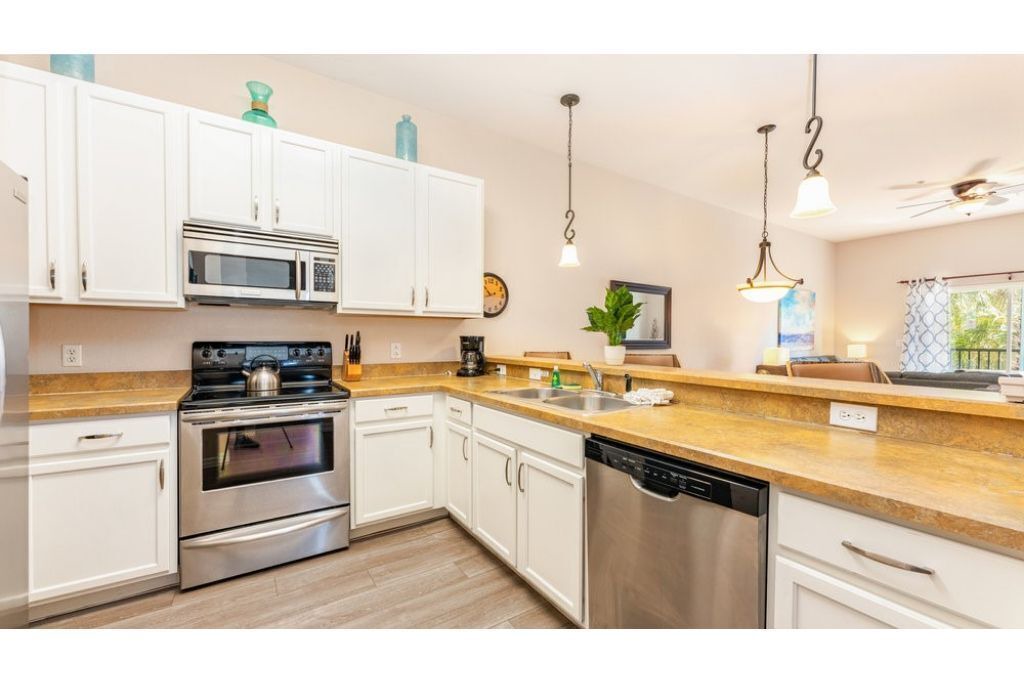 Photo of Kitchen in Bahama Bay