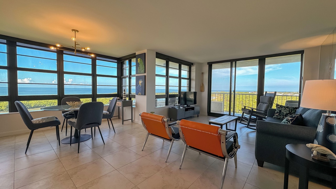 Photo of Livingroom in Marco Island