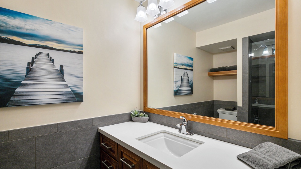 Photo of Bathroom in Hunt Club