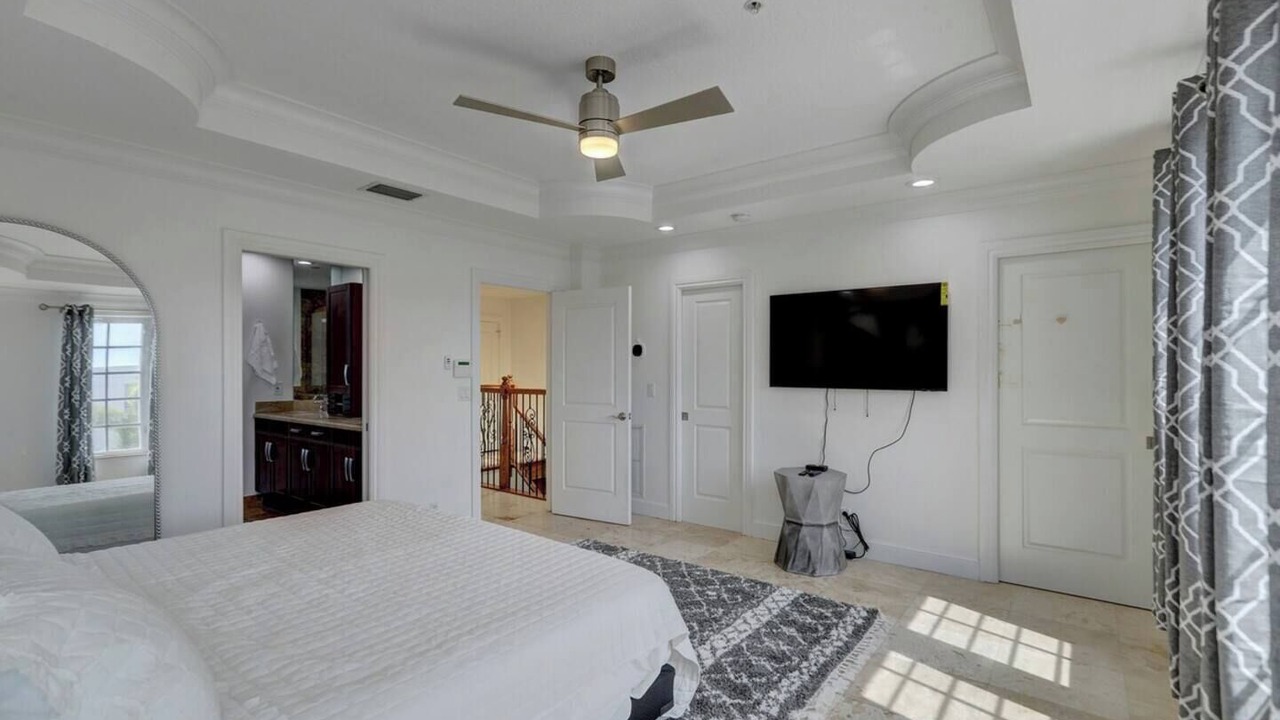Photo of Bedroom in Colee Hammock