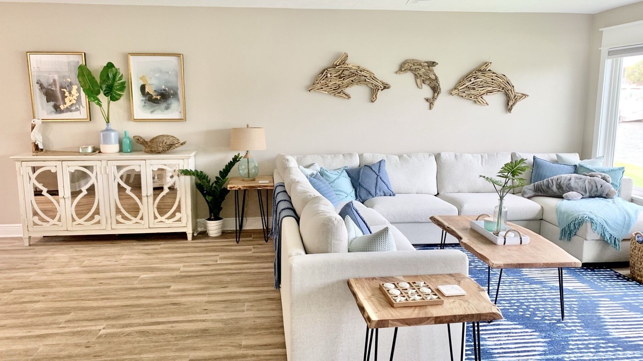 Photo of Livingroom in Springs at Kings Bay