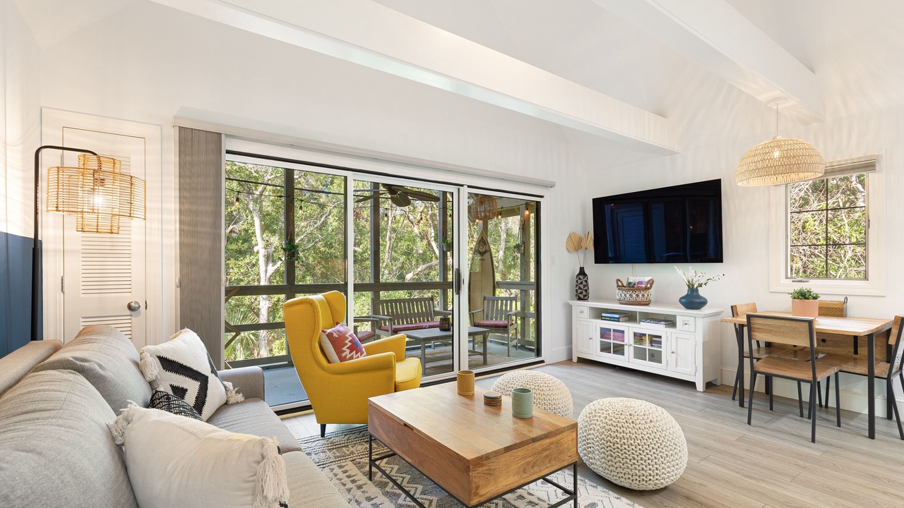 Photo of Livingroom in West Beach Village