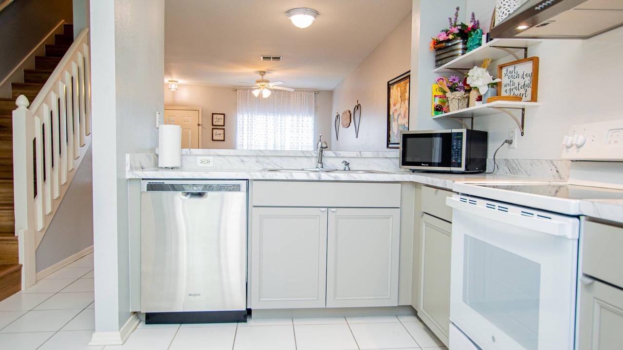 Photo of Kitchen in Meadow Pointe