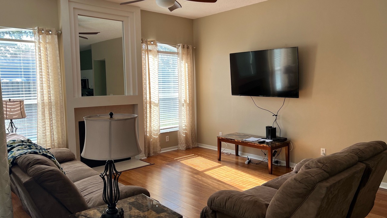 Photo of Livingroom in Indian Trails