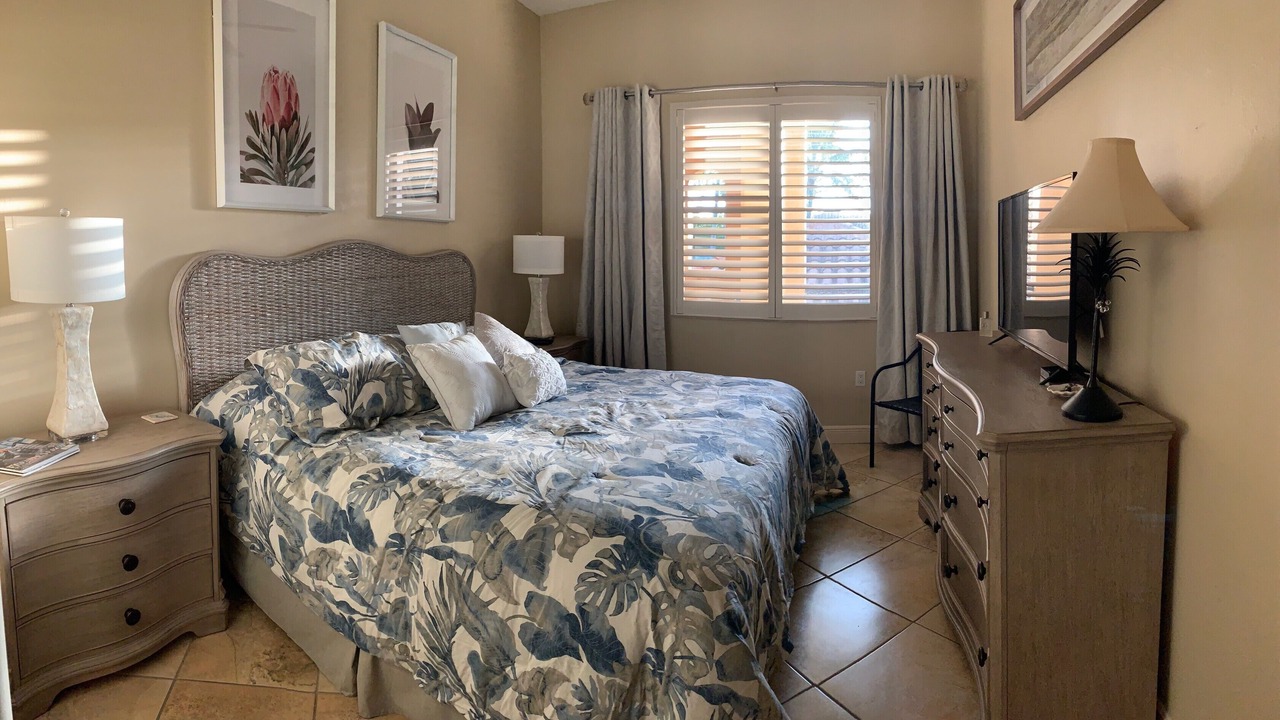 Photo of Bedroom in East Naples