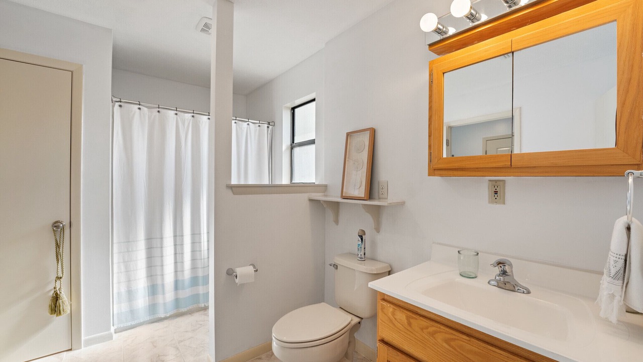 Photo of Bathroom in Holiday Beach