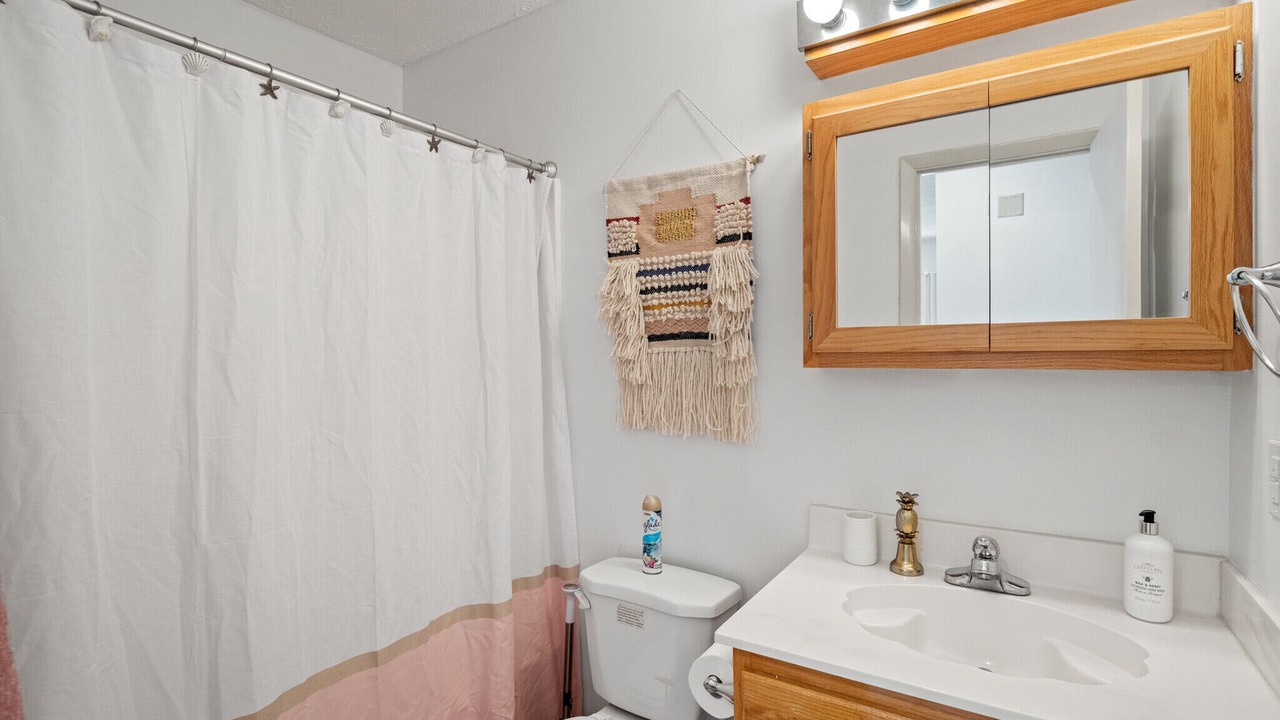 Photo of Bathroom in Holiday Beach