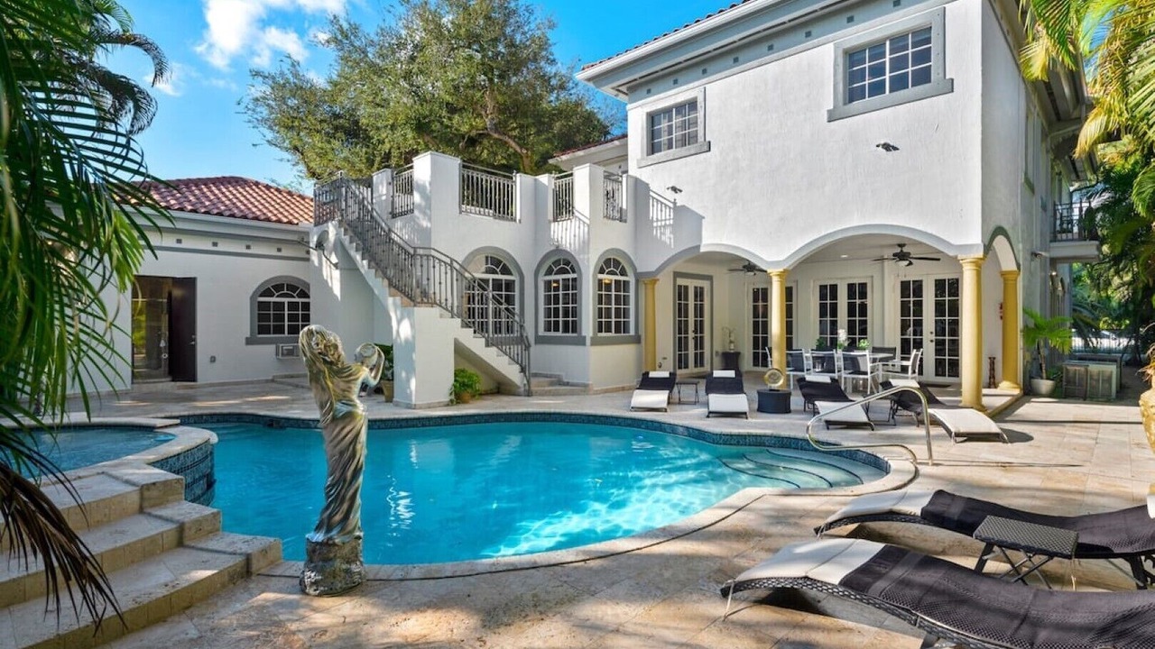 Photo of Outdoor in Coral Gables Section